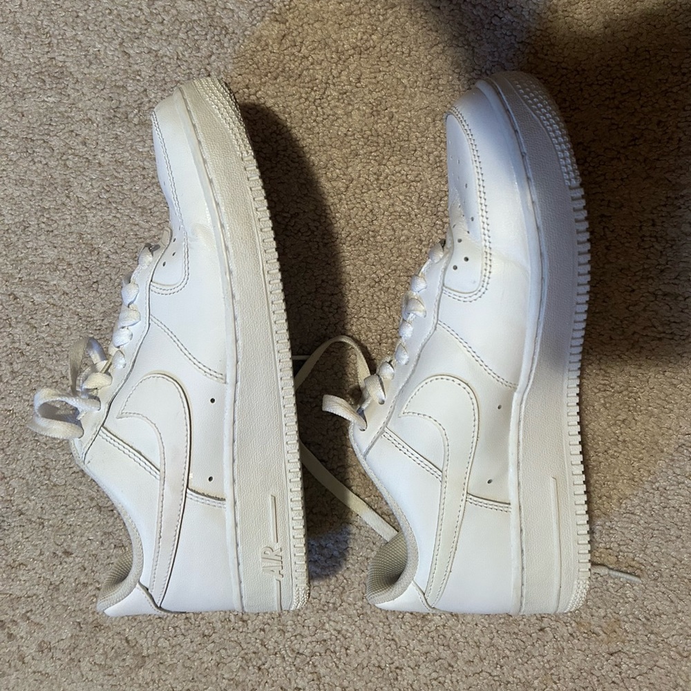 Nike Women’s size 8